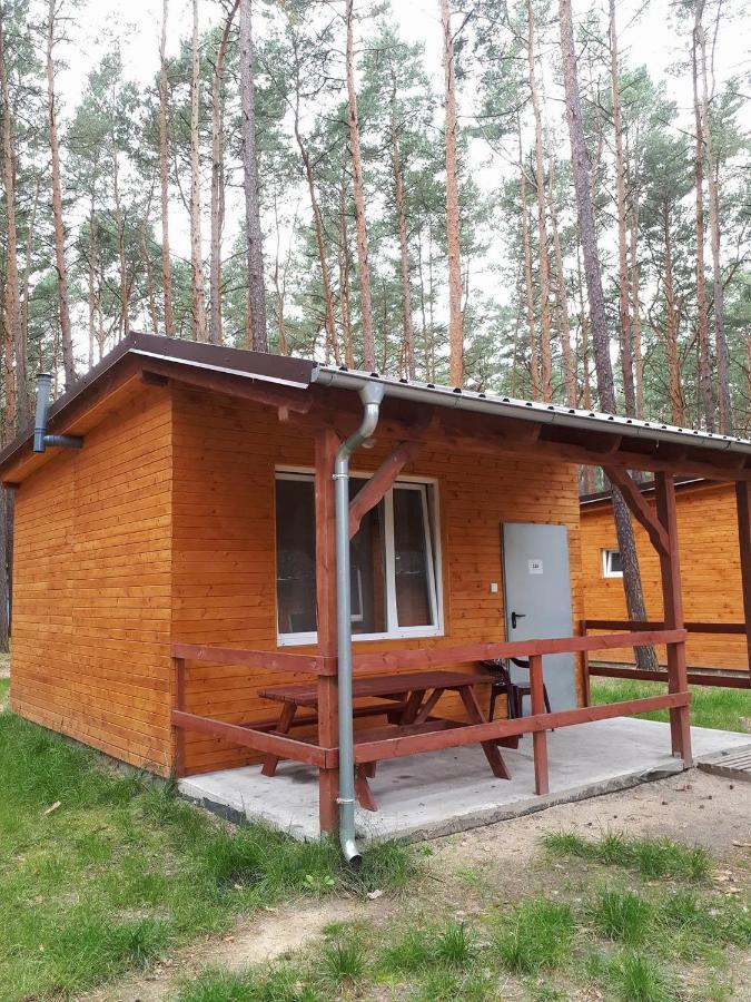 Hotel Osrodek Wypoczynkowy Wratislavia à Radzyń Extérieur photo