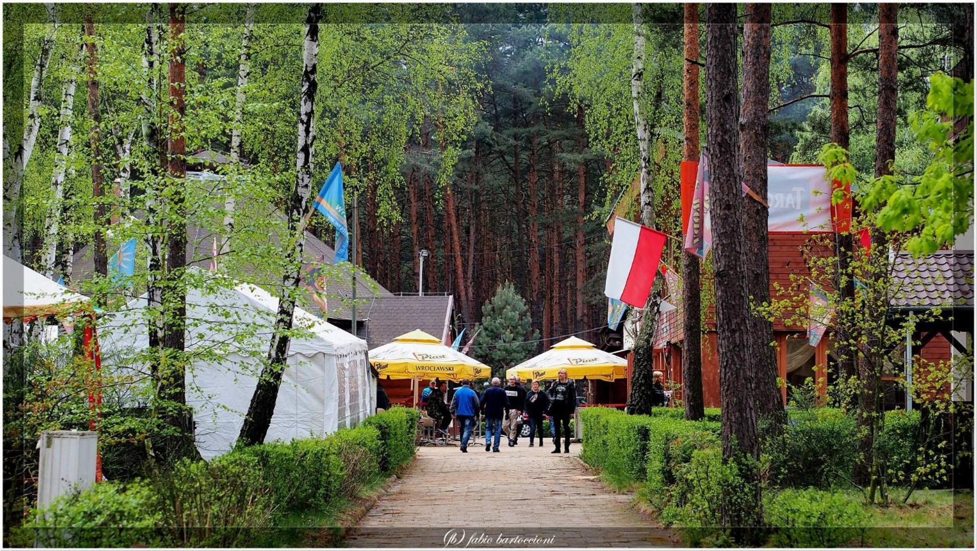 Hotel Osrodek Wypoczynkowy Wratislavia à Radzyń Extérieur photo