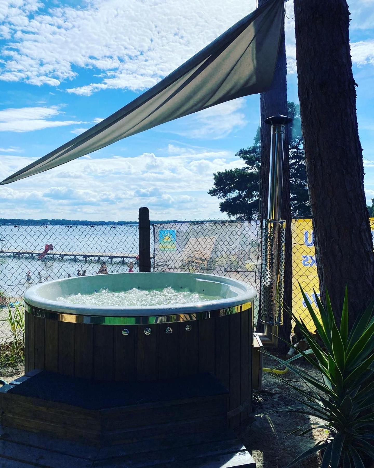 Hotel Osrodek Wypoczynkowy Wratislavia à Radzyń Extérieur photo