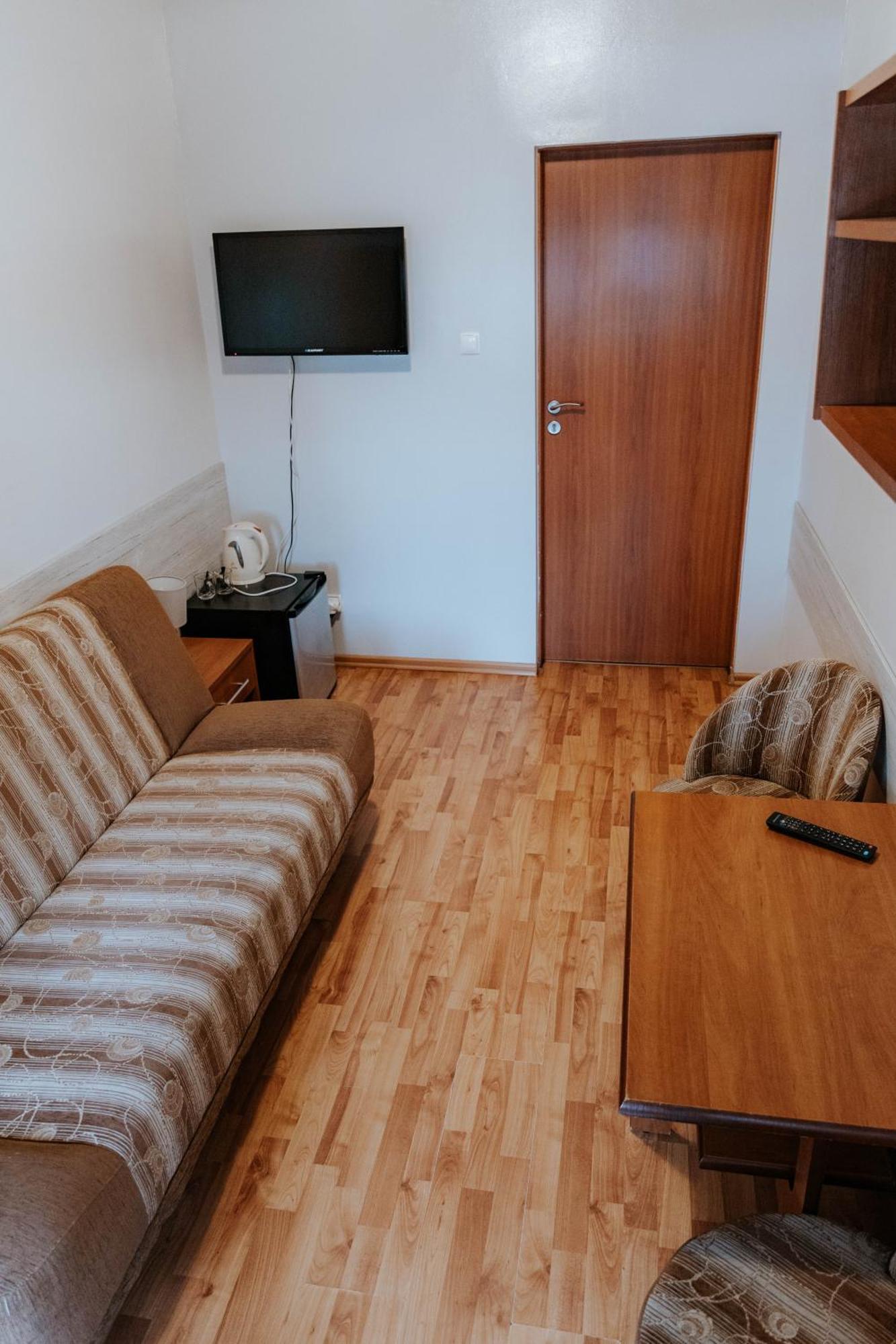 Hotel Osrodek Wypoczynkowy Wratislavia à Radzyń Extérieur photo